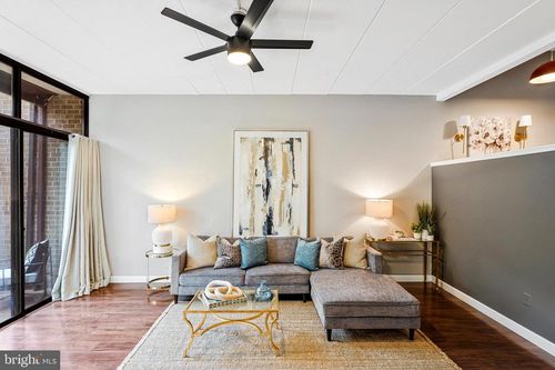 15-11556 Rolling Green Ct, RESTON, VA, 20191-2246 | Card Image