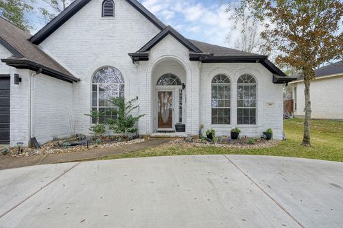180 Park Way, Montgomery, TX, 77356-5940 | Card Image