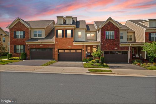 44238 Silverpalm Grove Ter, LEESBURG, VA, 20176-6933 | Card Image