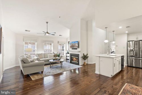 403-11575 Cavalier Landing Ct, FAIRFAX, VA, 22030-8709 | Card Image