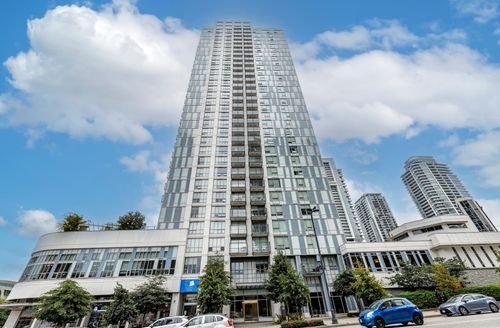 2003-13398 104 Ave, Surrey, BC, V3T1V6 | Card Image