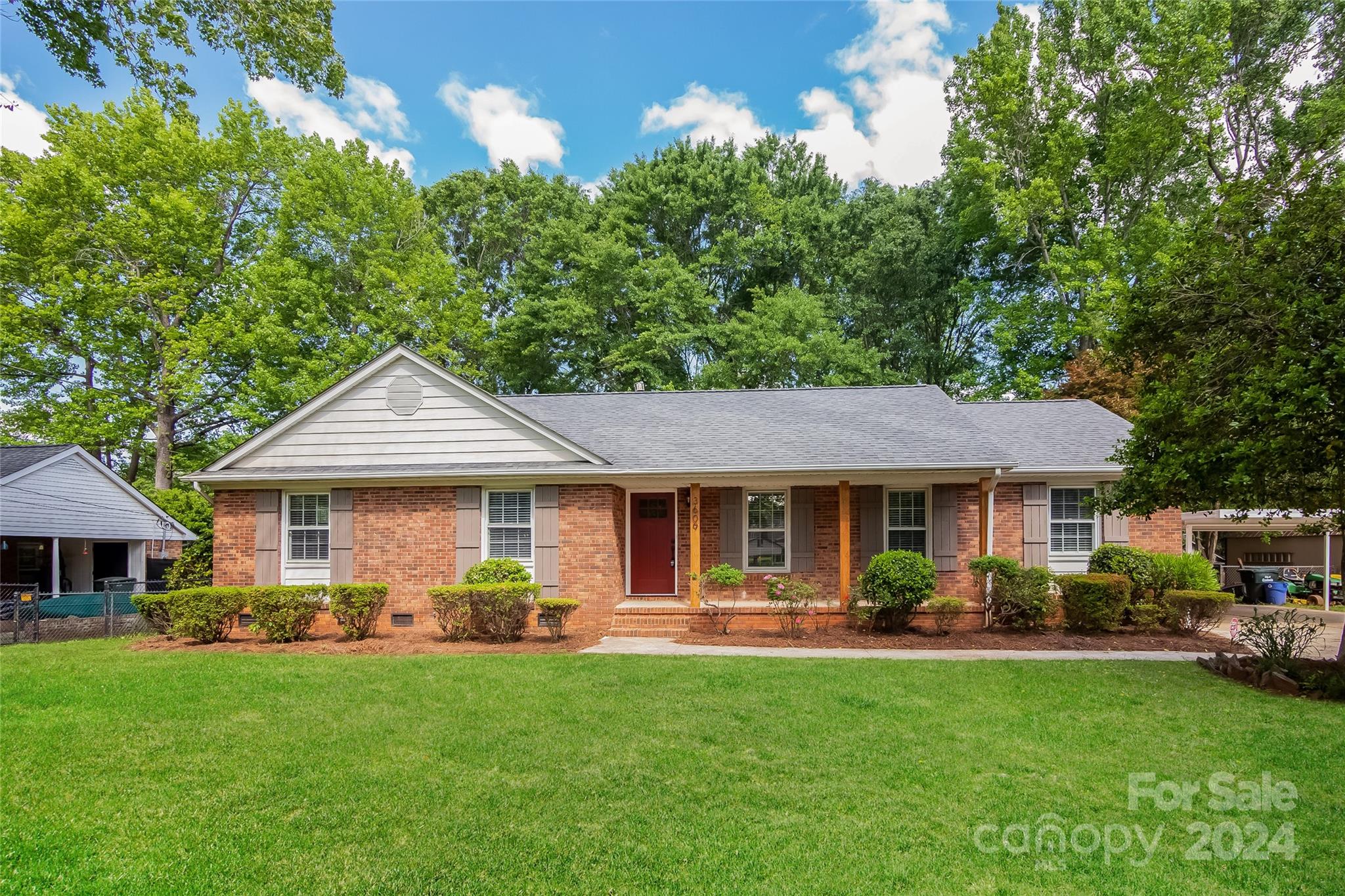 Sugar Spring Rd, Gastonia, NC 28054