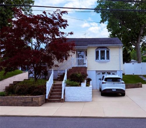 18 Cypress Avenue, Staten Island, NY, 10301 | Card Image