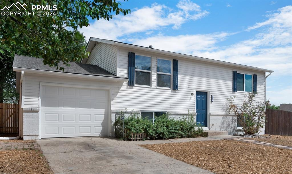 Claiborne Rd, Colorado Springs, CO 80906