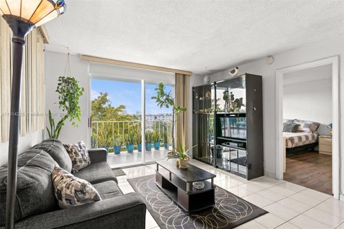 apt-5c-6900 Bay Dr, Miami Beach, FL, 33141-5413 | Card Image