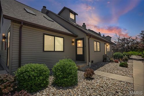 2-401 Ponderosa Ave, O Fallon, IL, 62269-2539 | Card Image