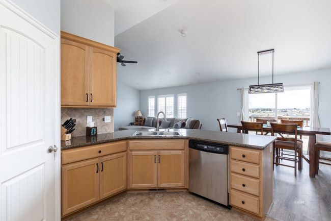 115 Bluecrest Pl, House other with 5 bedrooms, 3 bathrooms and null parking in Spring Creek NV | Image 15
