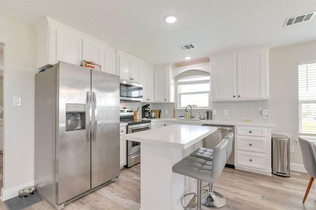 315 Murex St, House other with 3 bedrooms, 2 bathrooms and null parking in Surfside Beach TX | Image 8