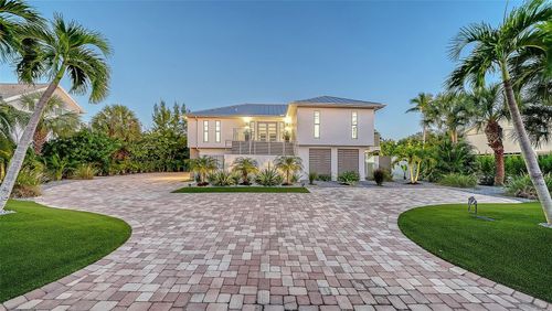 660 Penfield St, LONGBOAT KEY, FL, 34228-1450 | Card Image