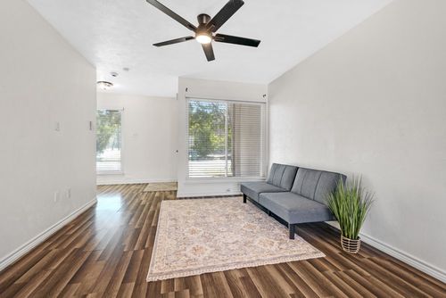 1404 Sombre Vista Dr, Denton, TX, 76205-7268 | Card Image