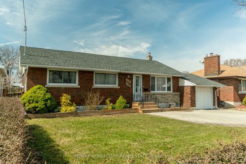 359 Bunting Rd, Saint Catharines, ON, L2M3Y5 | Card Image