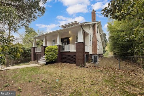 2417 Washington Blvd, ARLINGTON, VA, 22201-1115 | Card Image