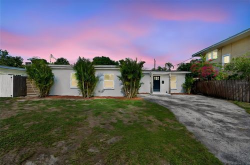 3927 Huntington St Ne, ST PETERSBURG, FL, 33703-6039 | Card Image