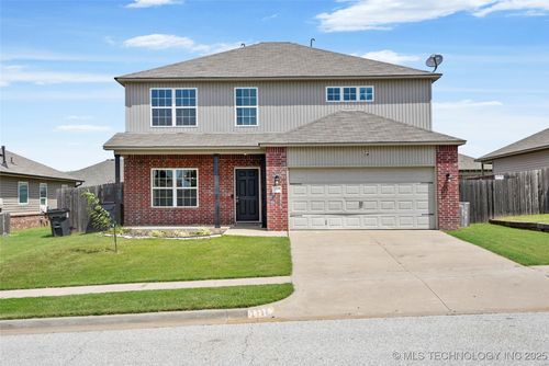 5837 E 148th St S, Bixby, OK, 74008-4253 | Card Image