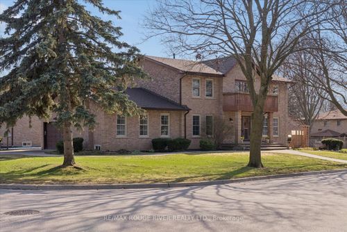 2 Worfolk Pl, Whitby, ON, L1N6Z2 | Card Image