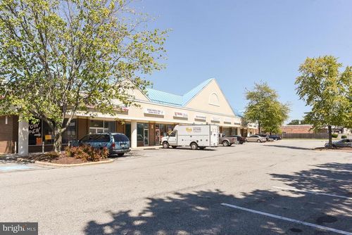 5808-5808 Allentown Way, Temple Hills, MD, 20748 | Card Image