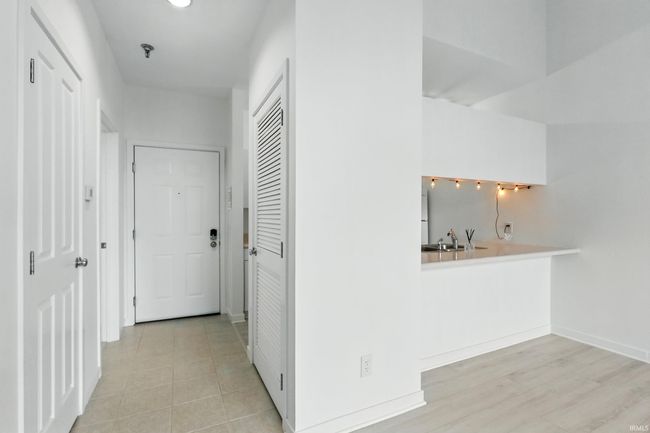 APT-311 - 113 W Wayne St, Condo with 1 bedrooms, 1 bathrooms and null parking in Fort Wayne IN | Image 7
