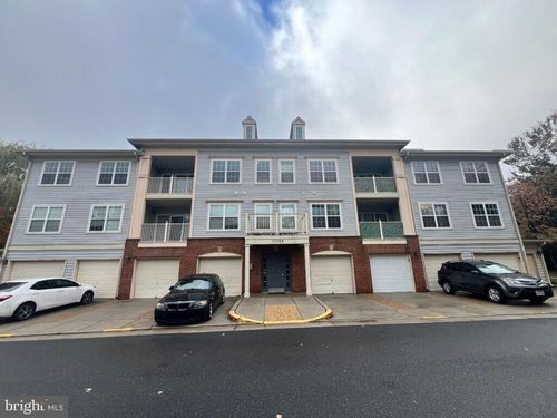 unit-303-11328 Westbrook Mill Ln, FAIRFAX, VA, 22030-8805 | Card Image