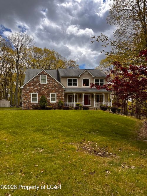 174 Summit Rd, Swiftwater, PA, 18370-7761 | Card Image
