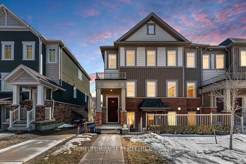 121-2500 Hill Rise Crt, Oshawa, ON, L1L0M6 | Card Image