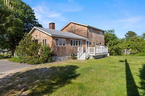 0-11 Sleepy Hollow Rd, Gloucester, MA, 01930-1417 | Card Image
