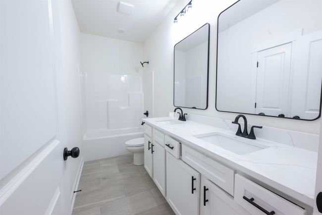 1068 Creekwood, House other with 3 bedrooms, 2 bathrooms and null parking in Bauxite AR | Image 23