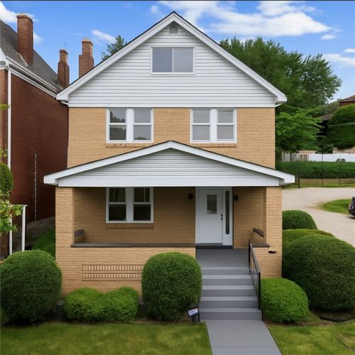 616 Rossmore Ave, Brookline, PA, 15226-1639 | Card Image