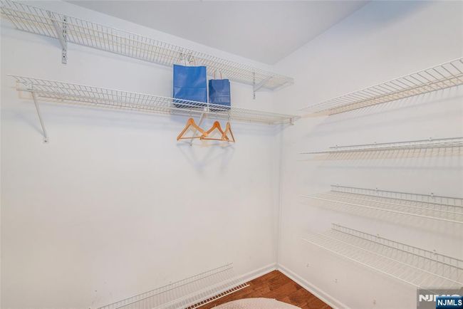 1 Tulip Cres, Condo with 2 bedrooms, 2 bathrooms and null parking in Little Falls NJ | Image 19