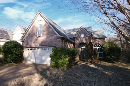 8682 Spice Wood Ln, Cordova, TN, 38018-1064 | Card Image