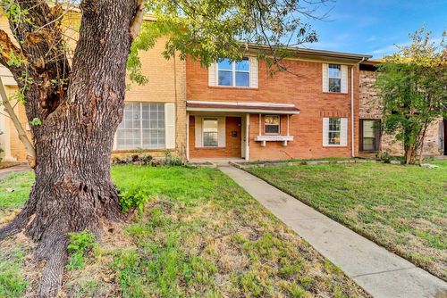 2203 Sheraton Dr, Carrollton, TX, 75007-5732 | Card Image