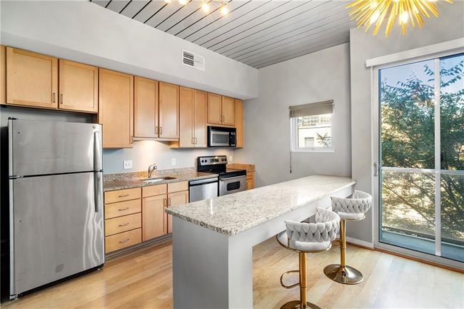 UNIT-205 - 620 Glen Iris Dr Ne, Condo with 1 bedrooms, 1 bathrooms and 1 parking in Atlanta??? GA | Image 4