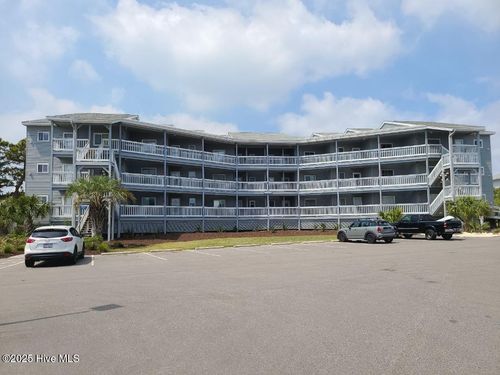 apt-104b-400 Virginia Ave, Carolina Beach, NC, 28428-5850 | Card Image