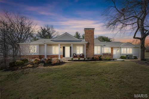 15644 Hedgeford Ct, Chesterfield, MO, 63017-4919 | Card Image