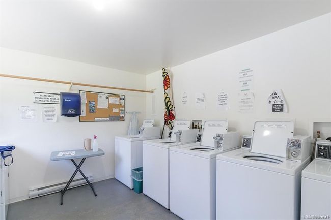 Clubhouse laundry | Image 29