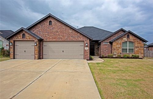 1906 Sw Cypress St, Bentonville, AR, 72713-7895 | Card Image