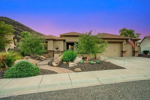5530 W Yearling Rd, Phoenix, AZ, 85083-7440 | Card Image