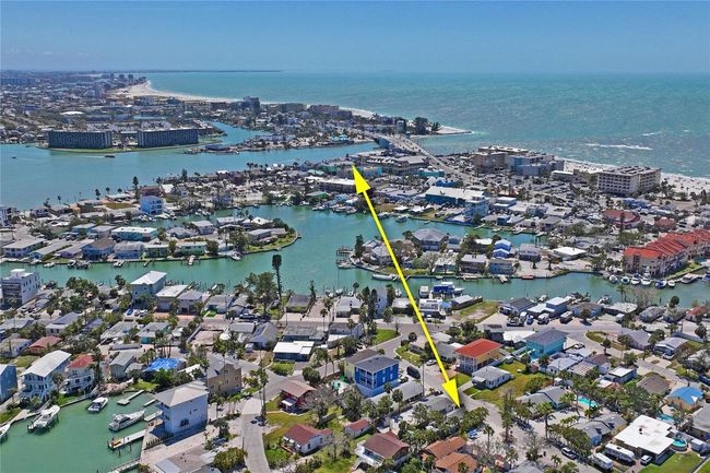 13123 4 Th St E, House other with 2 bedrooms, 1 bathrooms and null parking in Madeira Beach FL | Image 16