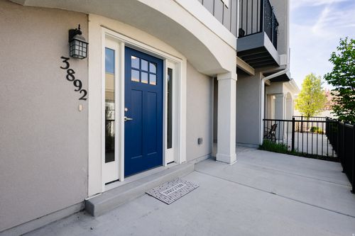 3892 W Pilton Ct, Taylorsville, UT, 84129-3473 | Card Image