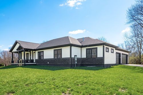 4300 Schirtzinger Rd, Hilliard, OH, 43026-2549 | Card Image