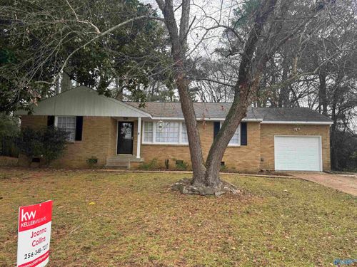 909 Graycroft Dr Sw, Huntsville, AL, 35802-1760 | Card Image