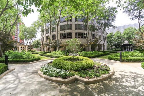 apt-2060-3475 Oak Valley Rd Ne, Atlanta, GA, 30326-3208 | Card Image