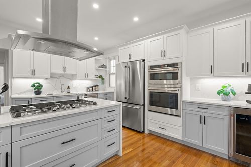 apt-3-37 Englewood Ave, Brookline, MA, 02445-2077 | Card Image