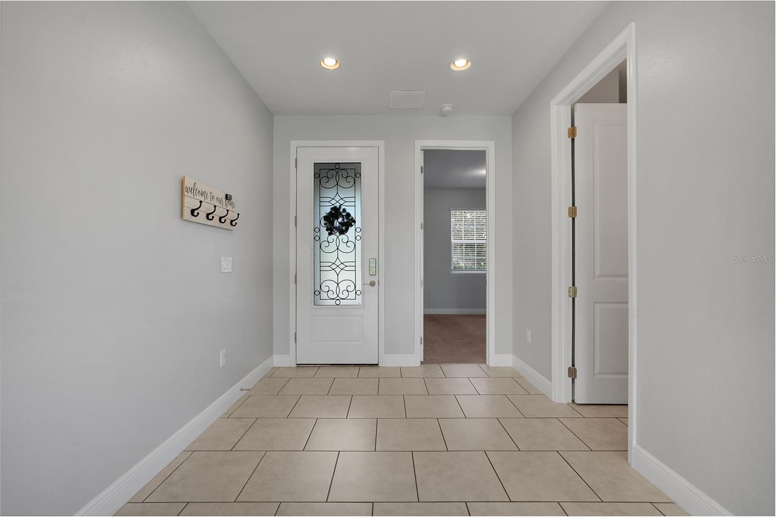 Residential in GROVELAND 5