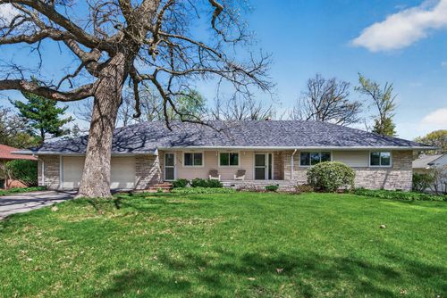 124 Ardmore Drive, Golden Valley, MN, 55422 | Card Image