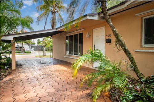 9875 Sw 83rd St, Miami, FL, 33173 | Card Image