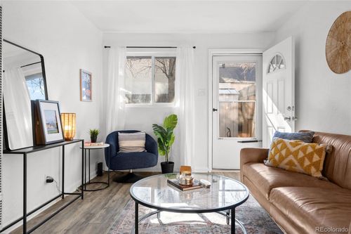 2955 N Gilpin St, Denver, CO, 80205-4515 | Card Image