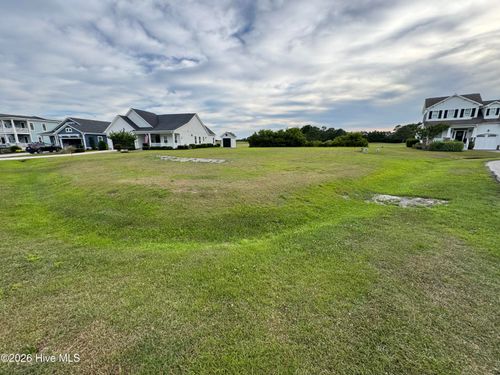 112 Crows Nest Cir, Beaufort, NC, 28516-8804 | Card Image