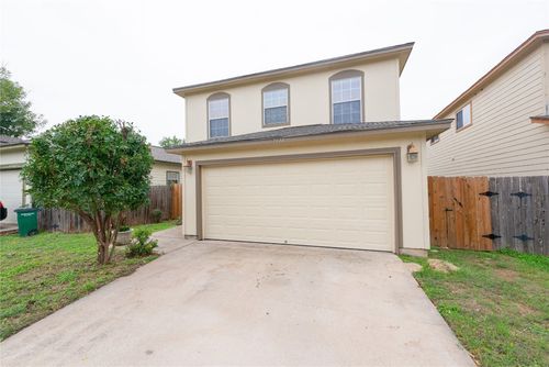 7011 Thannas Way, Austin, TX, 78744-5049 | Card Image