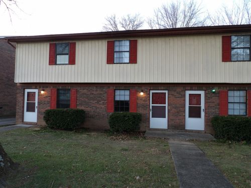 4-207 Landings Dr, Frankfort, KY, 40601-1372 | Card Image