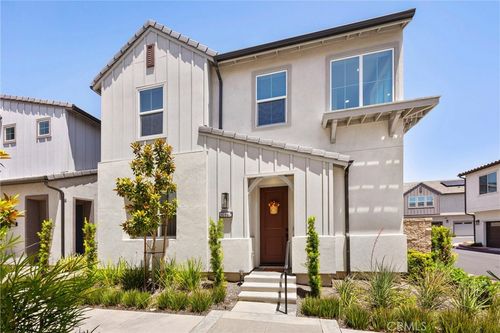 7-16064 Jamie Ln, Fontana, CA, 92336-6170 | Card Image
